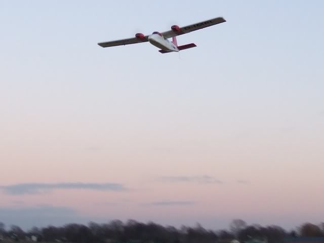 twinstar_02.jpg
