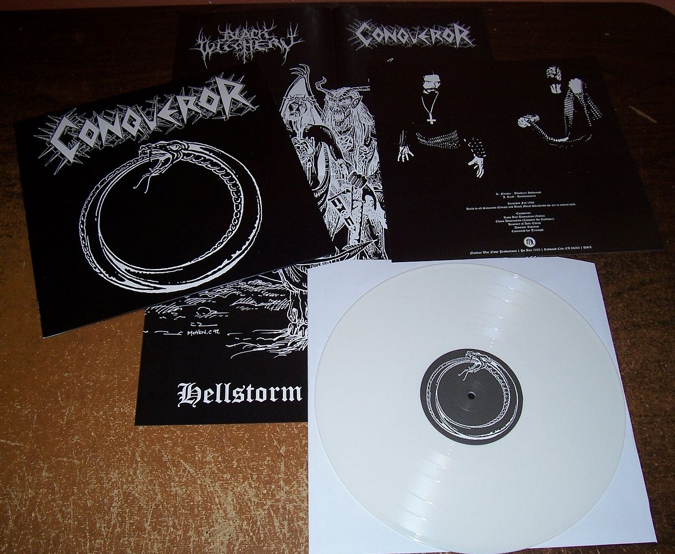 conqbw white