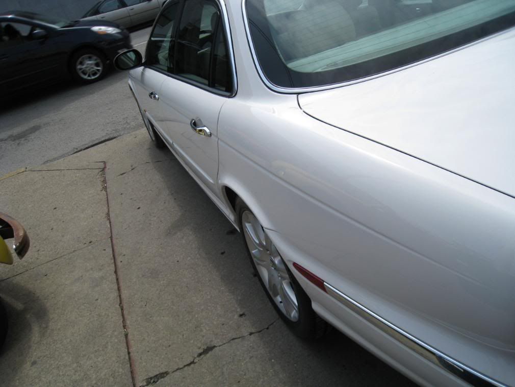 IMAGEAutoDetail05xk8louisvilleky32.jpg