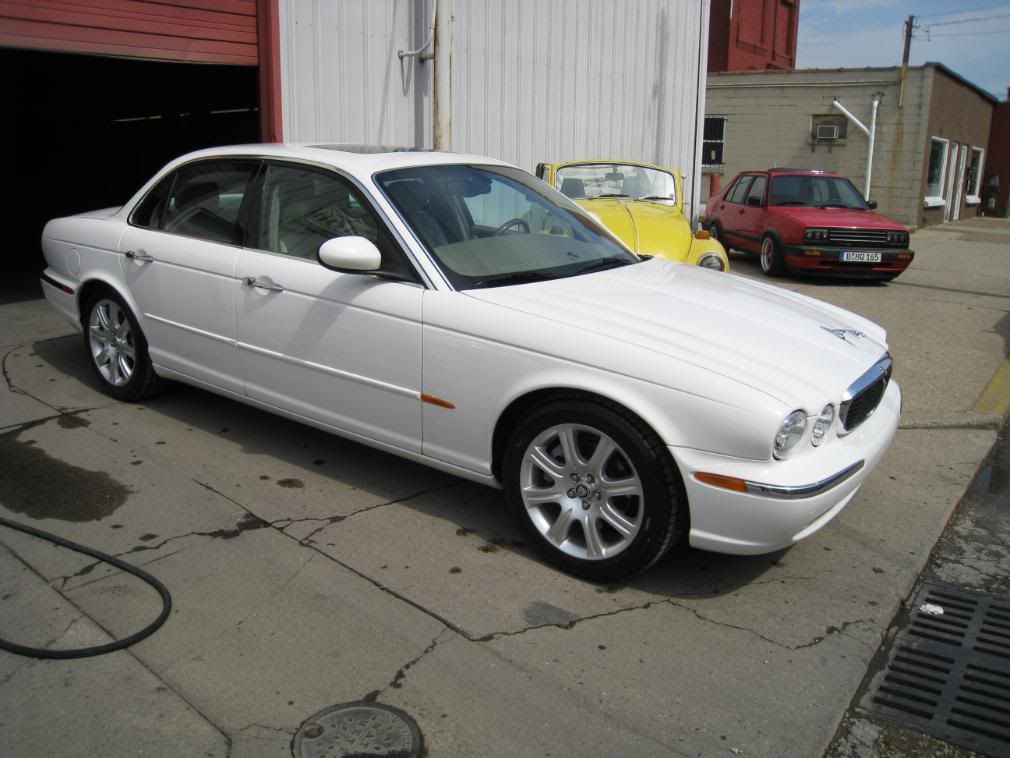 IMAGEAutoDetail05xk8louisvilleky38.jpg