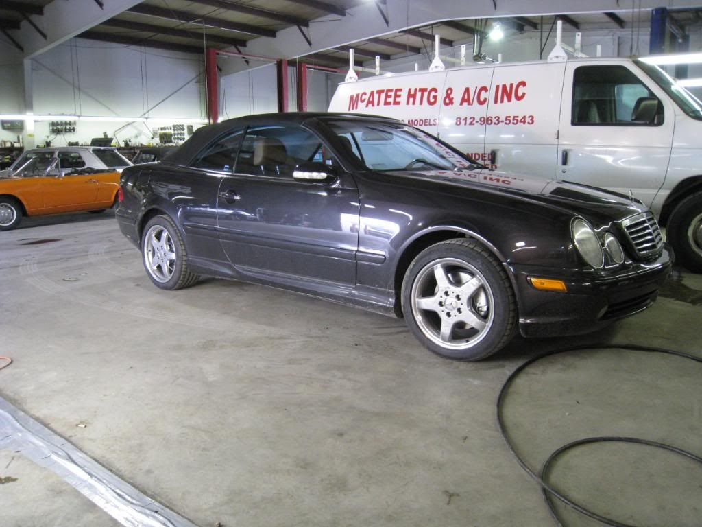 IMAGEAutoDetailLouisvilleCLK430D-1.jpg