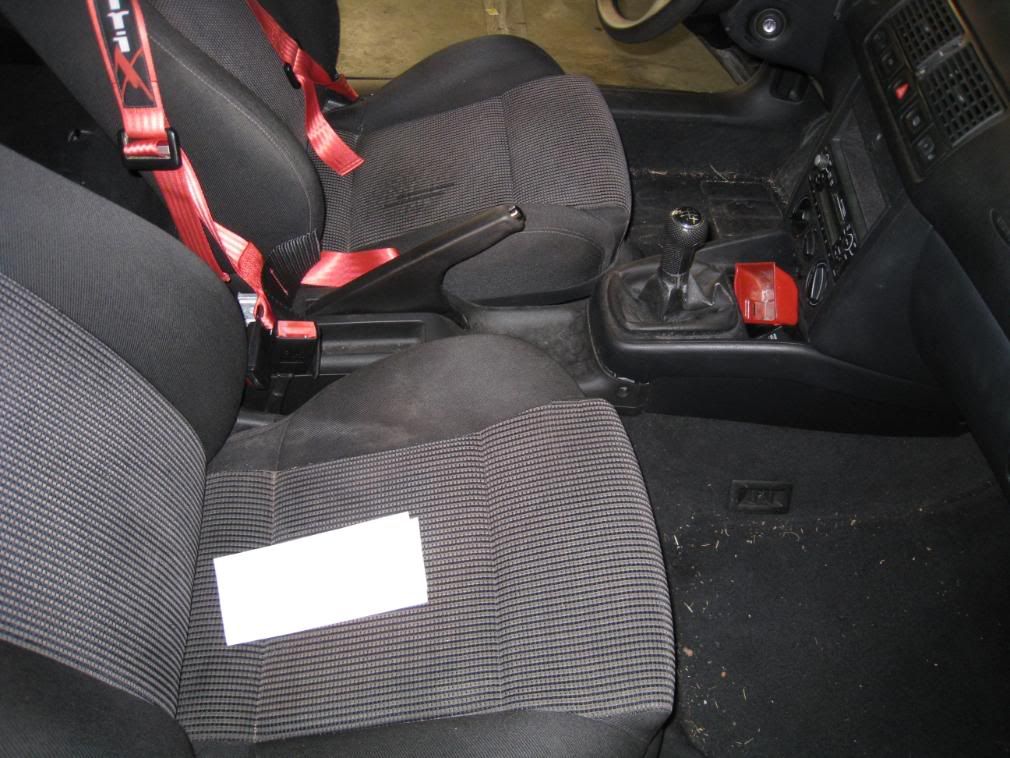 imageautodetailblackvwgtilouisvi-18.jpg