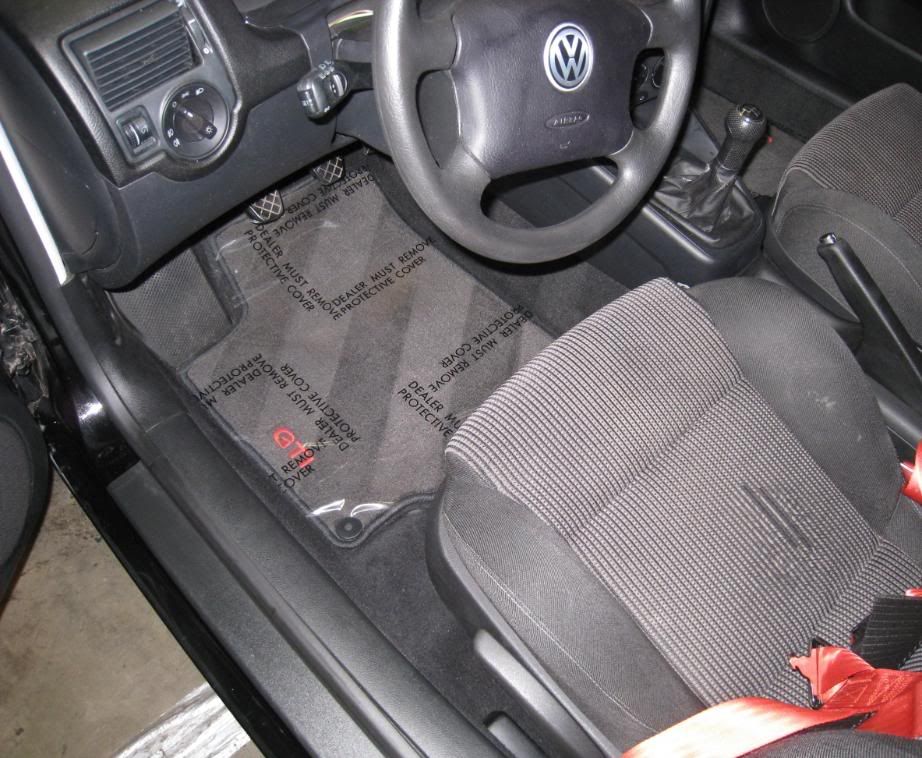 imageautodetailblackvwgtilouisvi-36.jpg