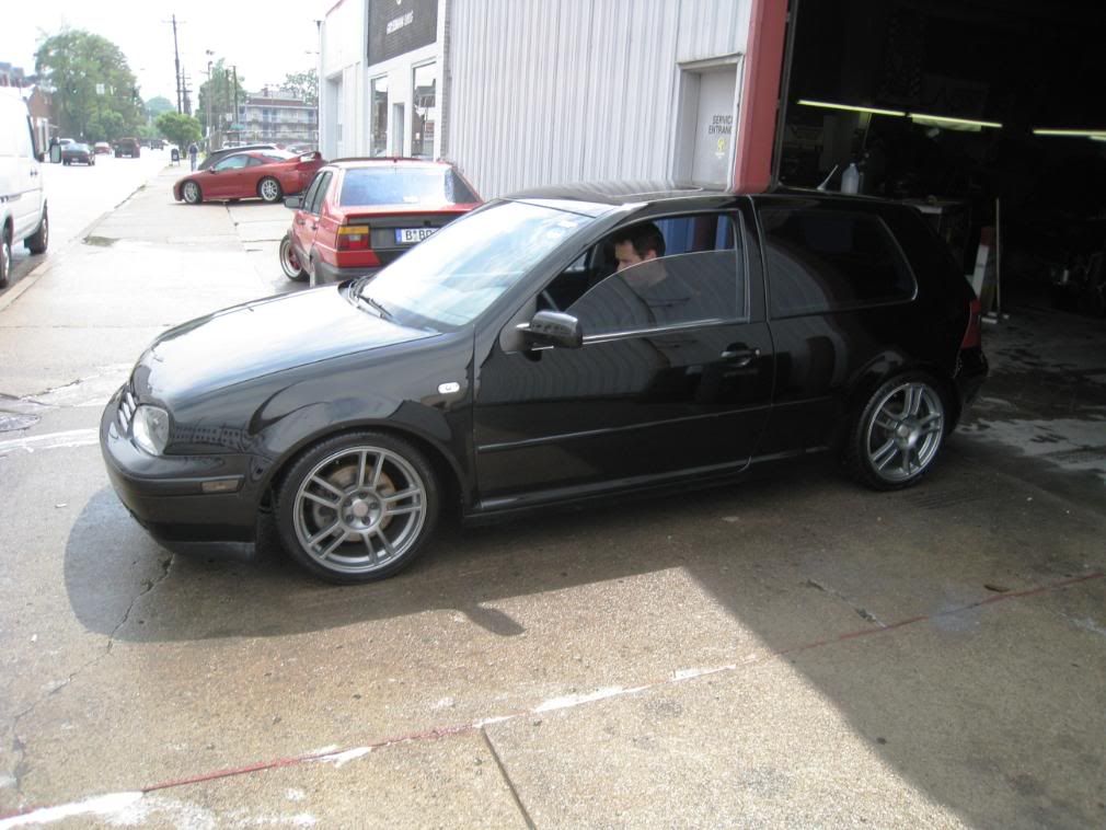 imageautodetailblackvwgtilouisvi-8.jpg