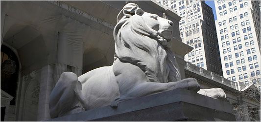 NYPL Library - Guardian Lion Statuary - Christine Quinn photo NYPL-lion-533-Lars-Klove-for-The-New-York-Times