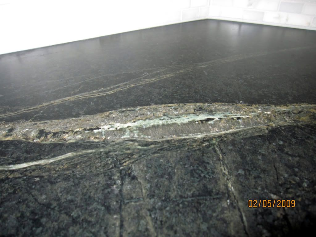 Barroca soapstonescratches with fingernail?!