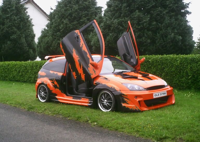 Ford Focus Orange