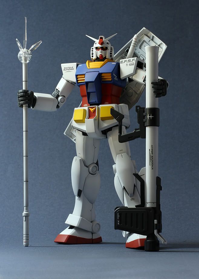 RX-78-2 Gundam ver.2.0 Master Grade BANDAI  โดย Moofight