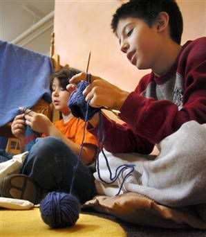 kids_knitting1.jpg