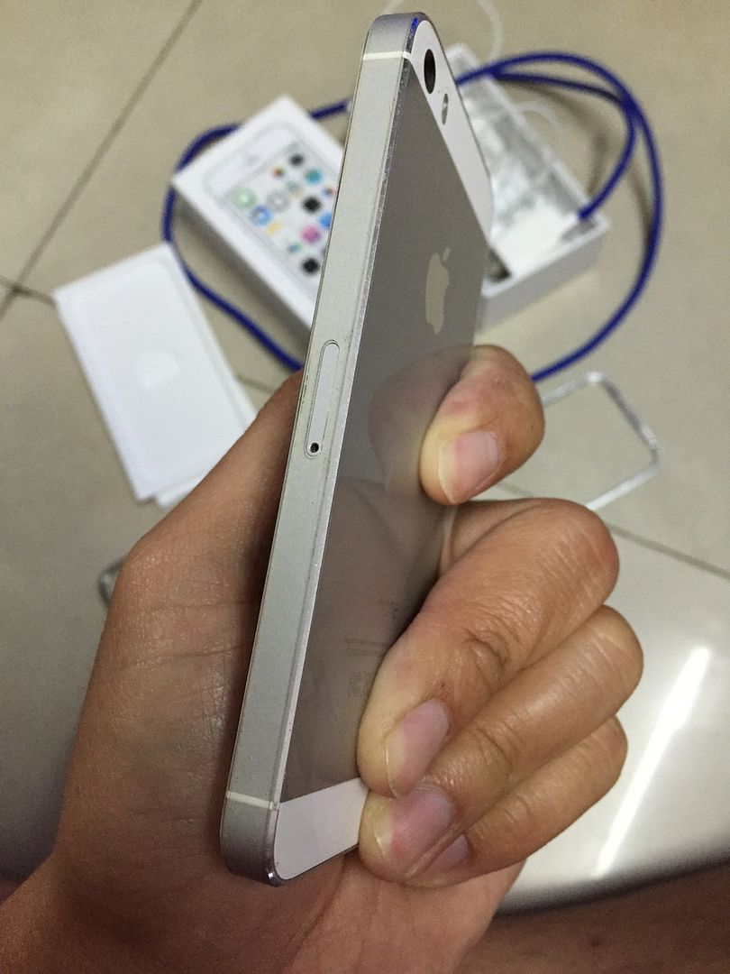 Dư dùng, bán 2 em iPhone 6 Gold 64GB fullbox và iPhone 5S Silver 16GB fullbox - 2