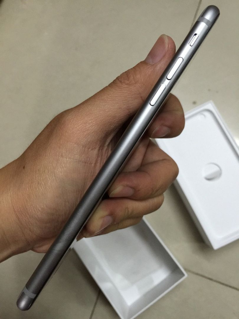 Dư dùng, bán iPhone 6 PLUS 64G Grey Space (xám) fullbox quốc tế xách tay Singapore! - 1